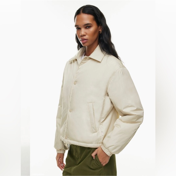 Aritzia TNA Short Coaches Jacket - Picture 2 of 4